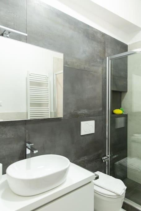 Modern Apartment Near Ponte Vecchio. Φλωρεντία Εξωτερικό φωτογραφία